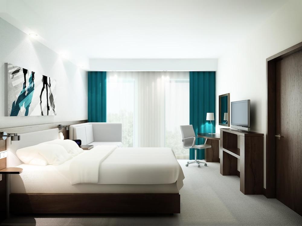 Hampton by Hilton Warsaw Mokotow