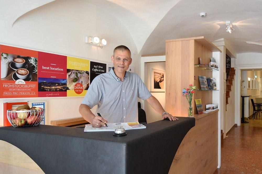 Hotel Krone 1512 photo 1