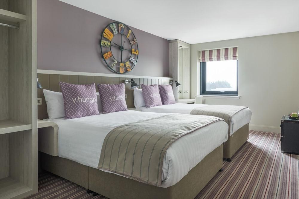 Village Hotel Edinburgh photo 3