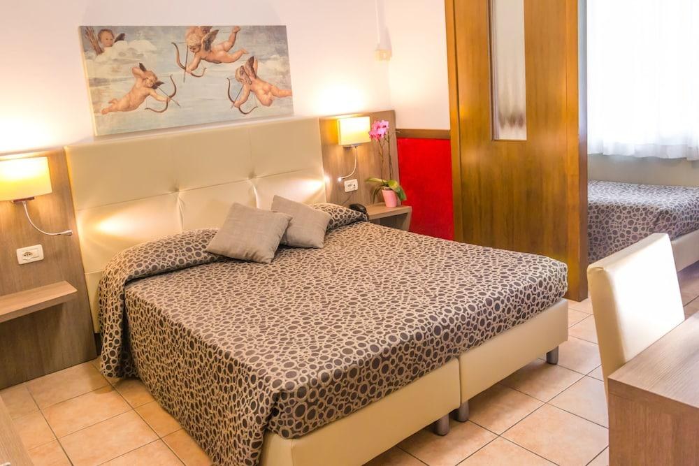 Hotel Roma