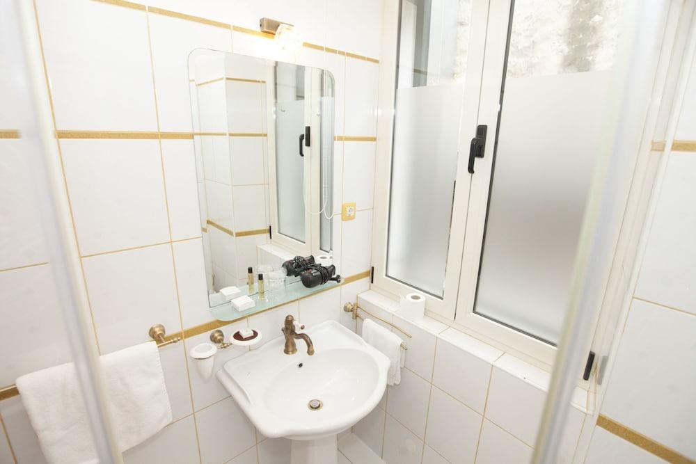 Hotel Peristil photo 3