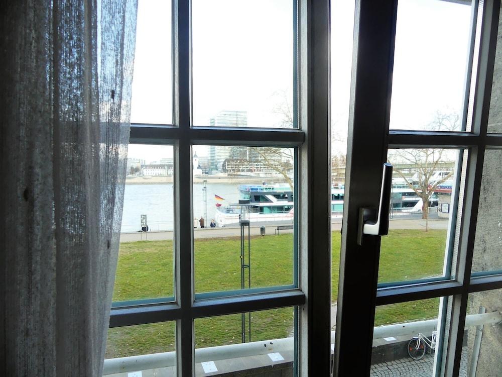 RHEIN-HOTEL ST.MARTIN photo 4