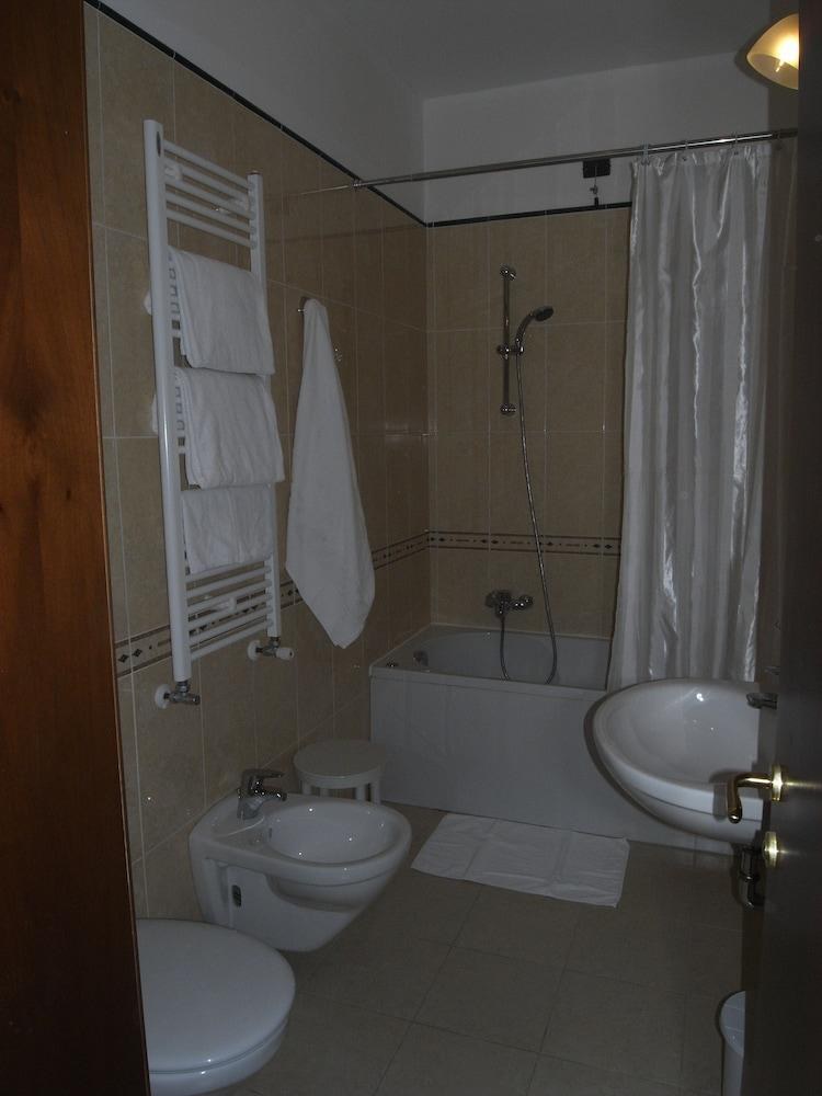 Al Malcanton photo 3