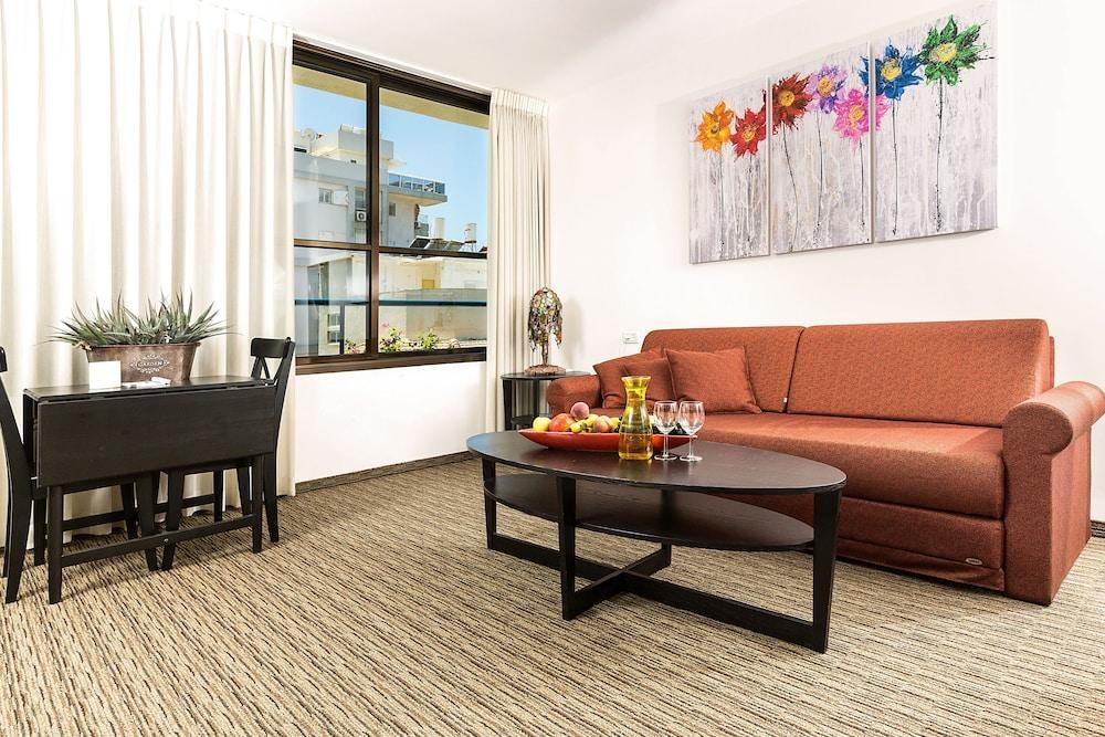 Arbel Suites Hotel photo 3