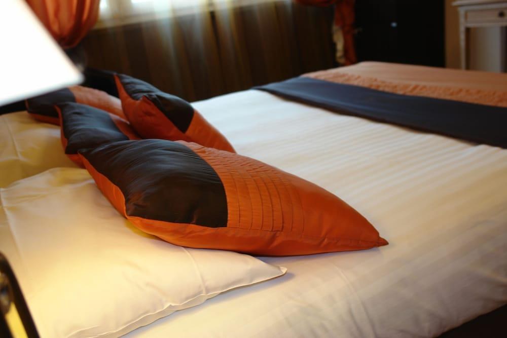 BHOMA HOTEL photo 2