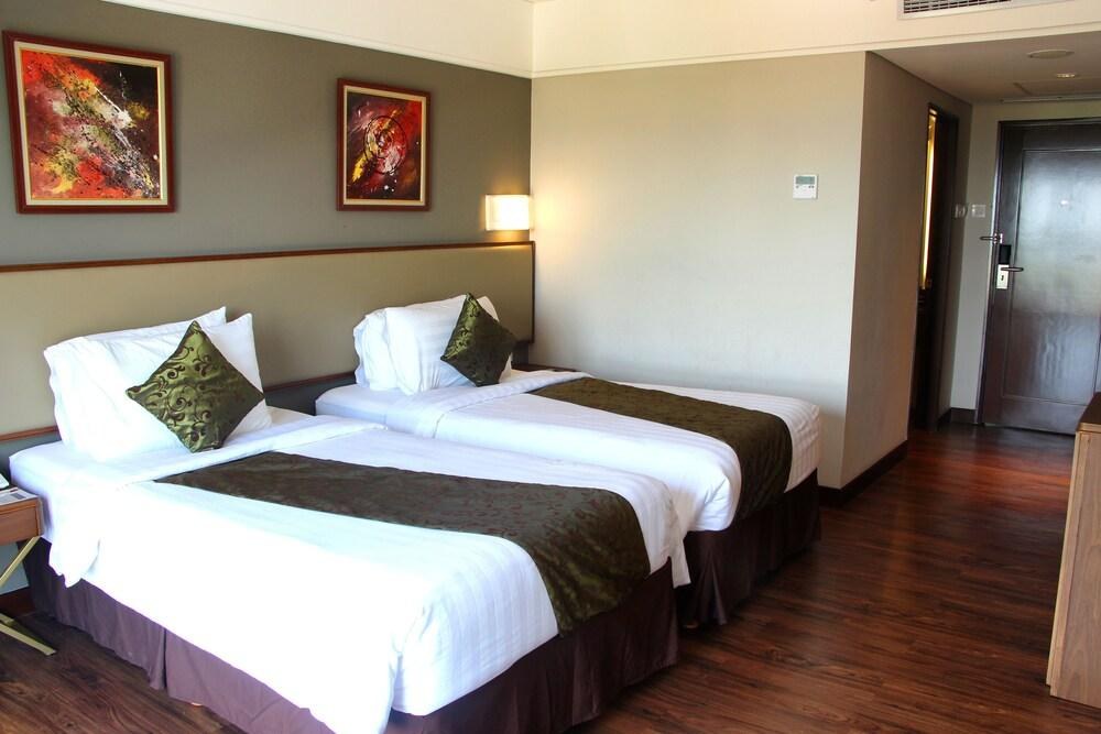 SWISS BELHOTEL BOGOR photo 1