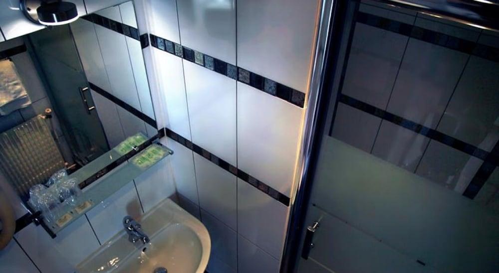Hotel Briand devient Hotel IPL photo 4