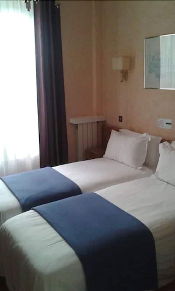 Crystal Hotel photo 4