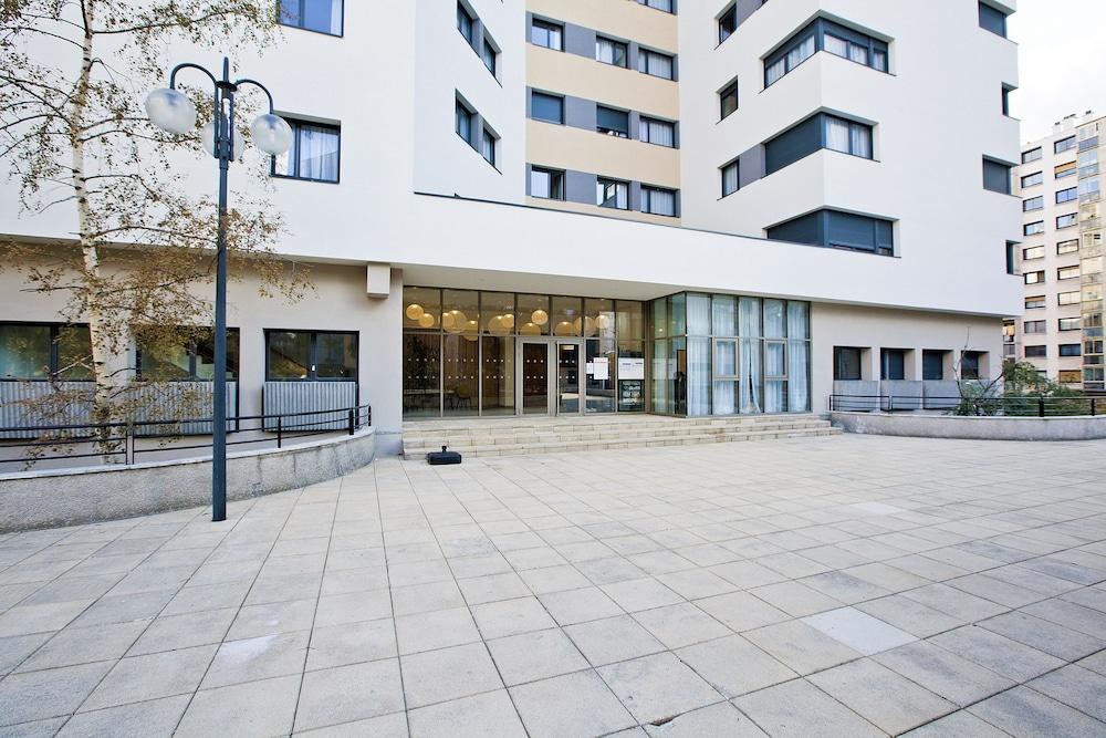 SEJOURS & AFFAIRS PARIS DAVOUT photo 4