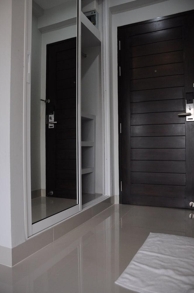 Delight Residence photo 2