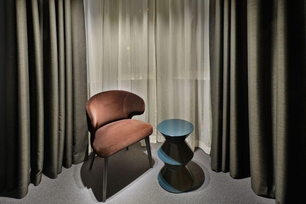 Amsterdam Forest Hotel photo 2