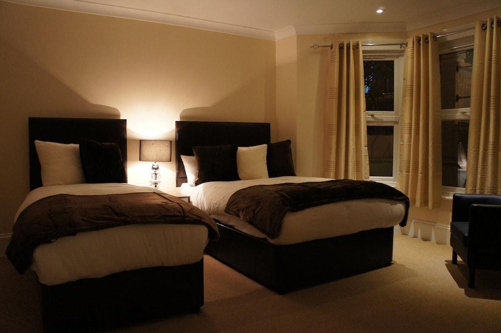 Sapphire Hotel photo 3