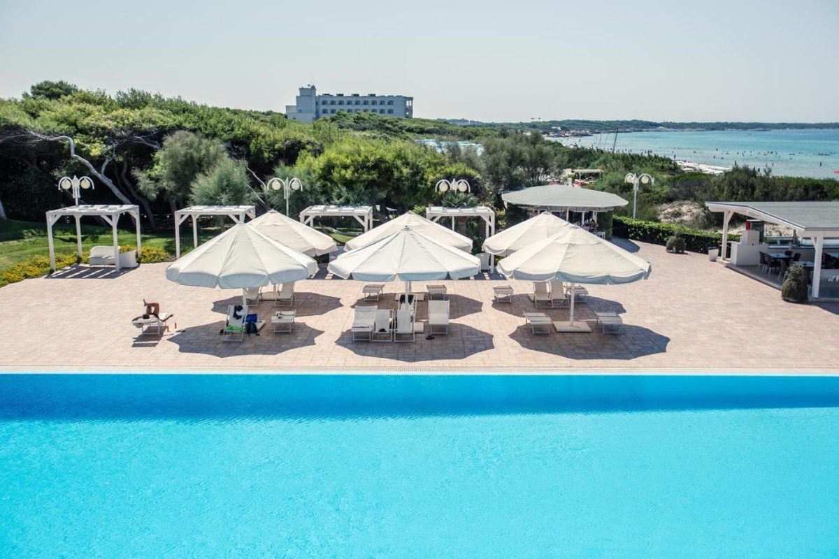 GRAND HOTEL COSTA BRADA