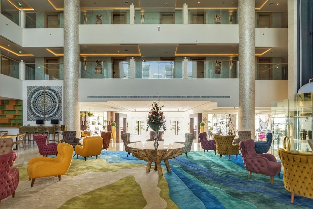 Royal Central Hotel and Resort ¿ The Palm photo 1