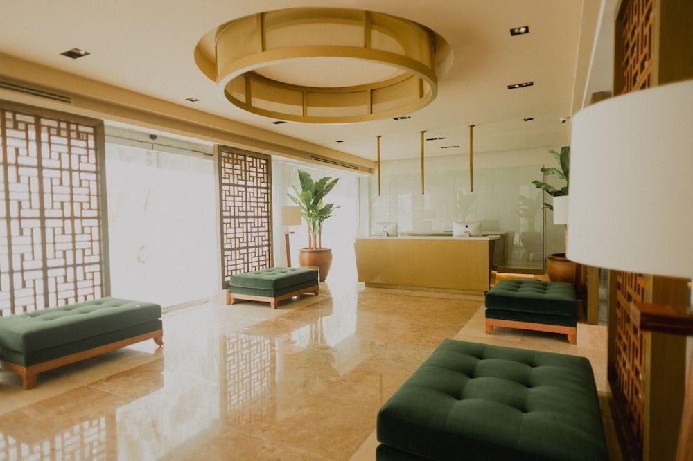 Antera Hotel & Residences photo 1