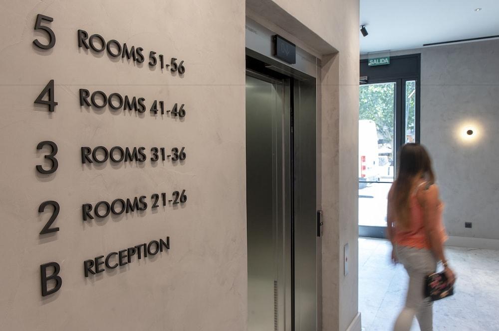 MH Apartments Central Madrid photo 1