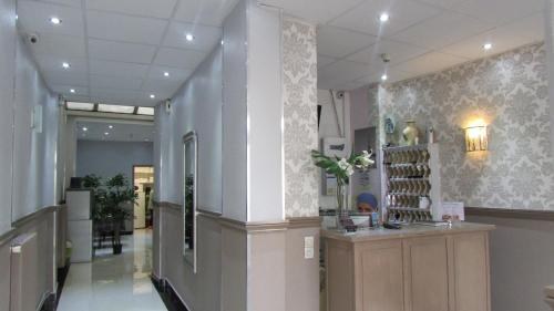 HÔTEL CHOISY photo 3