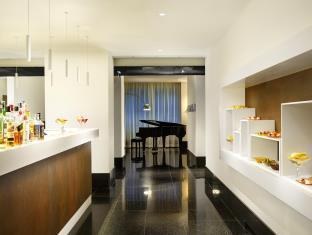 UNAHOTELS Century Milano photo 1