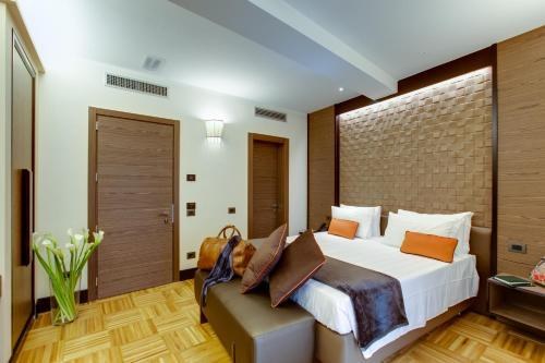 Solo Experience Hotel photo 2
