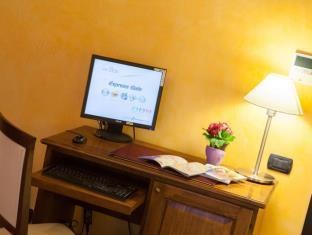 Hotel Borgo photo 2