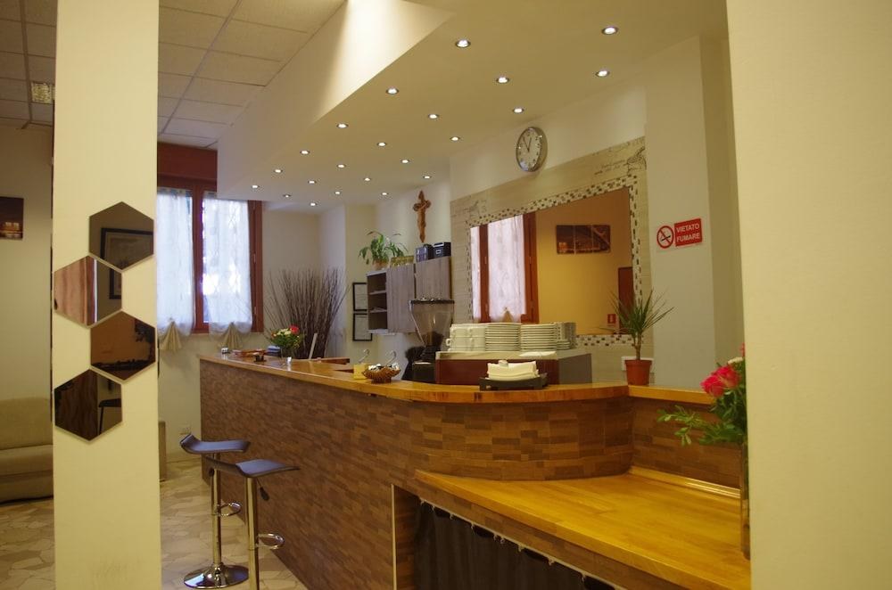 Hotel Euro Inn photo 1