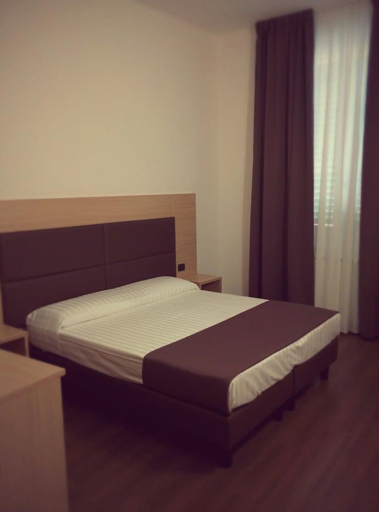 Hotel Esperanza photo 2