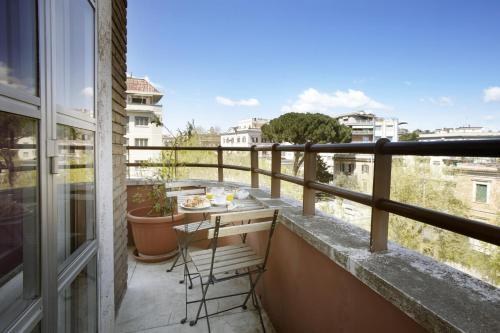 21 APRILE HOUSE photo 1