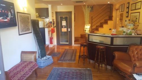 Aurelia Garden Gold B&B photo 1