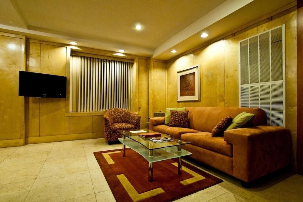 The Eldon Luxury Suites photo 1