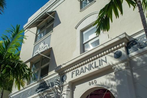 Jetset Franklin photo 3