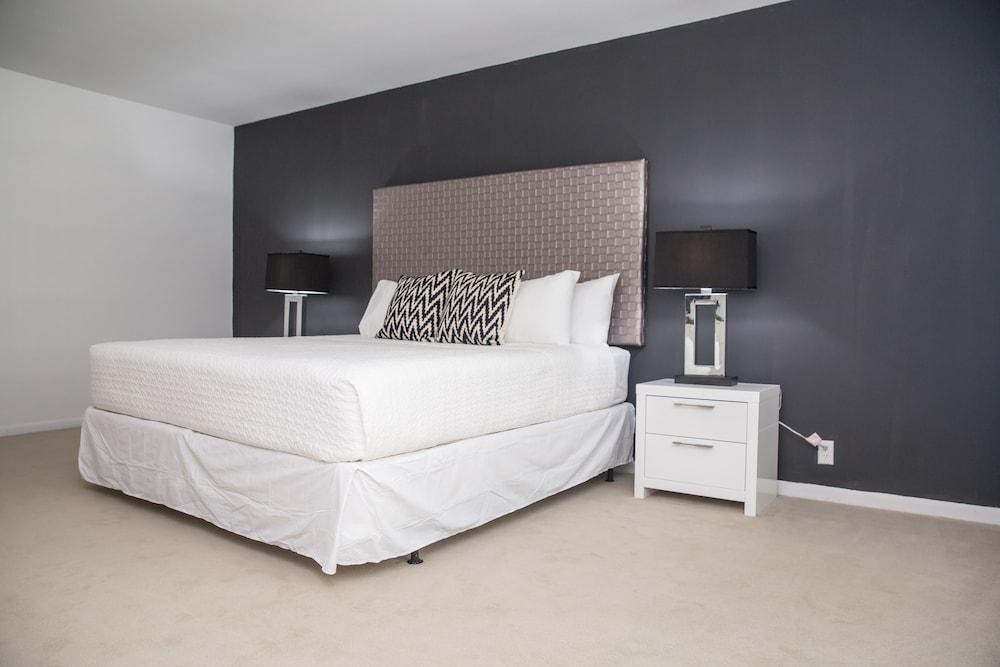 OCEAN PARADISE APARTMENTS photo 2
