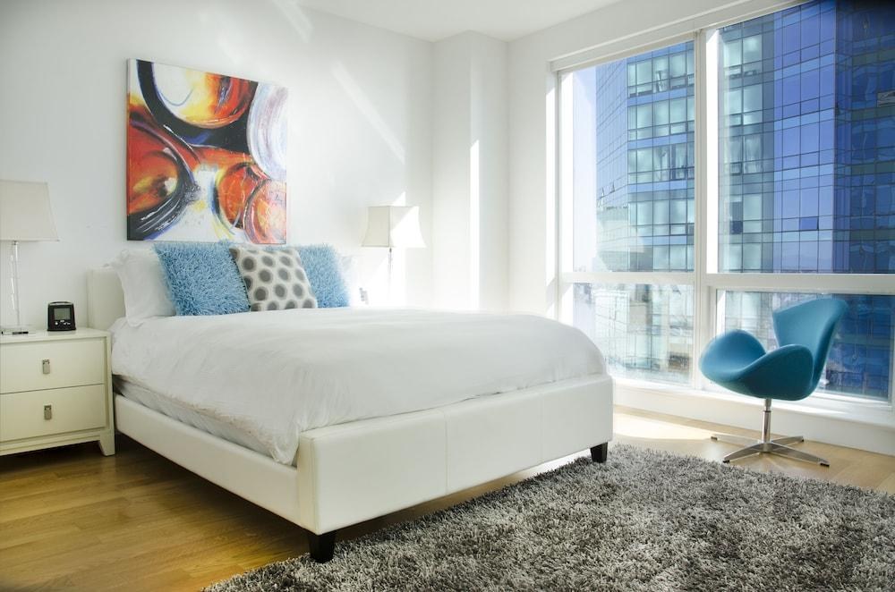 GLOBAL LUXURY SUITES AT MONTE CARLO photo 2