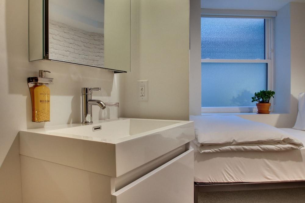 Hotel Hive photo 3
