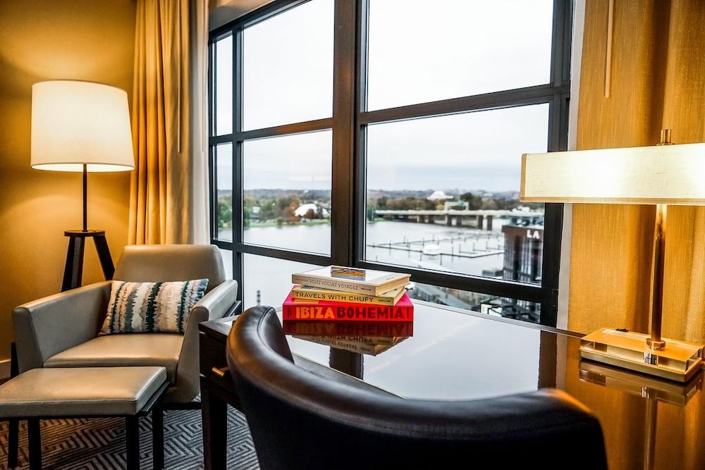 InterContinental - Washington D.C. - The Wharf by IHG photo 1