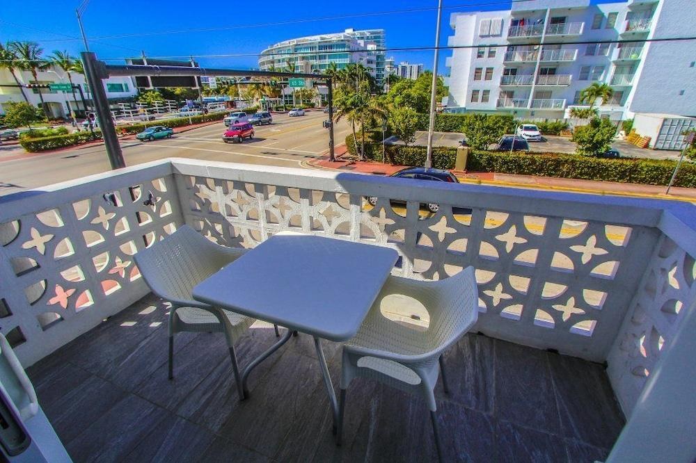 Park Royal Miami Beach photo 2