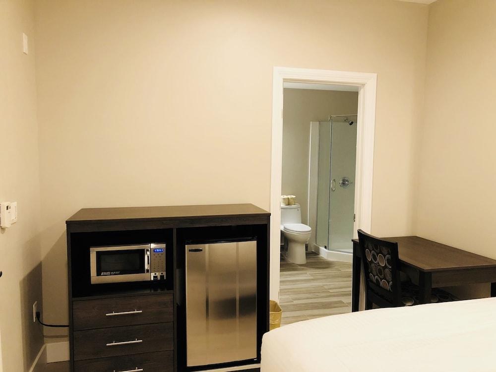 Bay Hotel photo 2