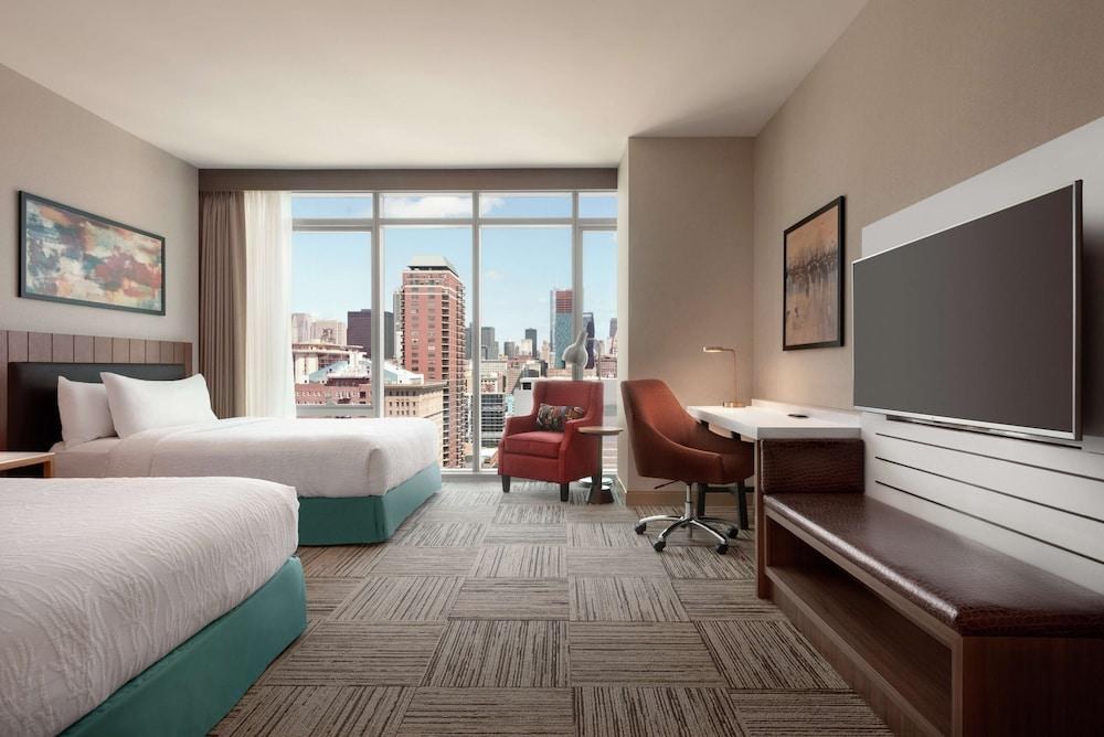 Hilton Garden Inn Chicago Downtown South Loop photo 2