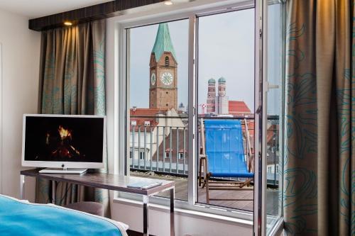 MOTEL ONE MÜNCHEN SENDLINGER TOR photo 1