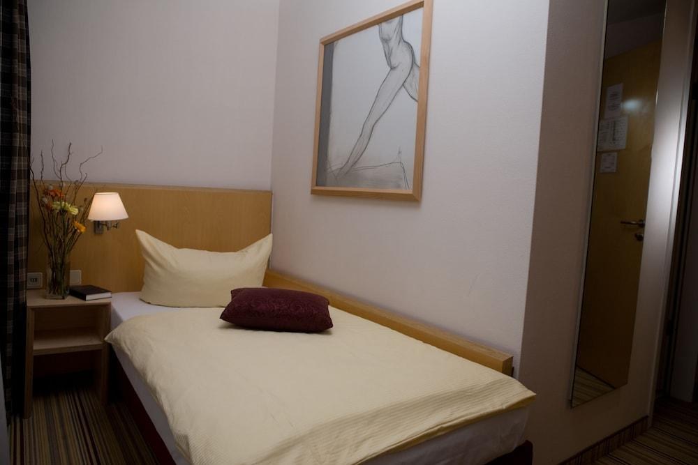 Hotel Ars Vivendi München photo 2