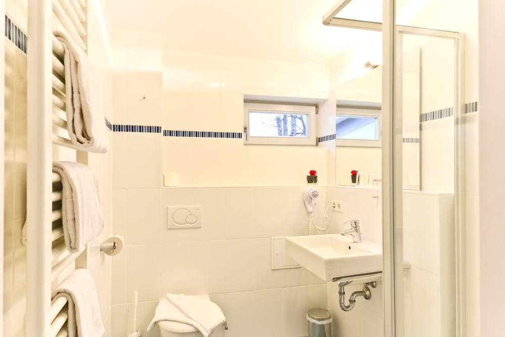 Empress Boutique Hotel photo 4
