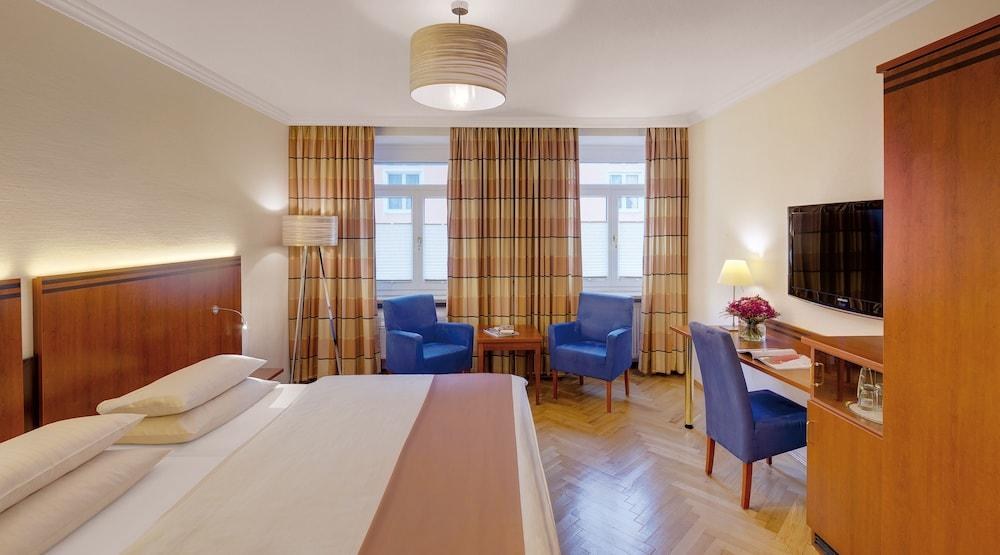 Alpen Hotel München photo 2