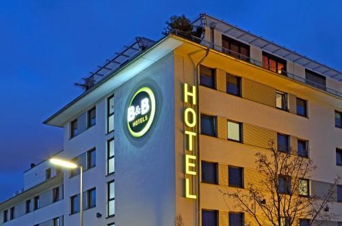 B&B Hotel München City-Nord photo 3