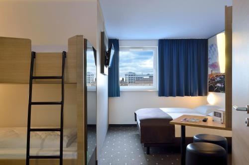 B&B Hotel München City-Nord photo 4