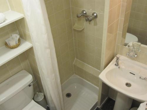 Mabledon Court photo 1