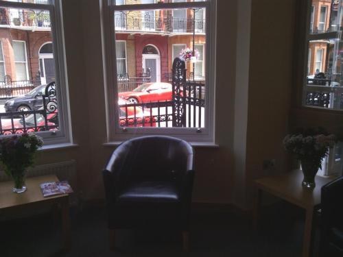 Regency Hotel Parkside photo 1