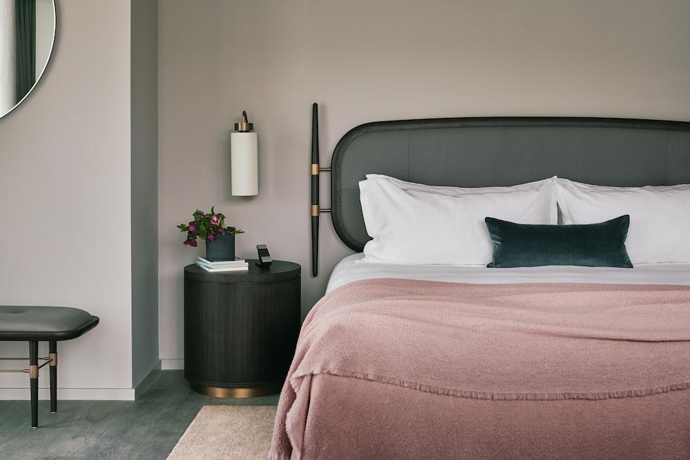 Hotels in London
