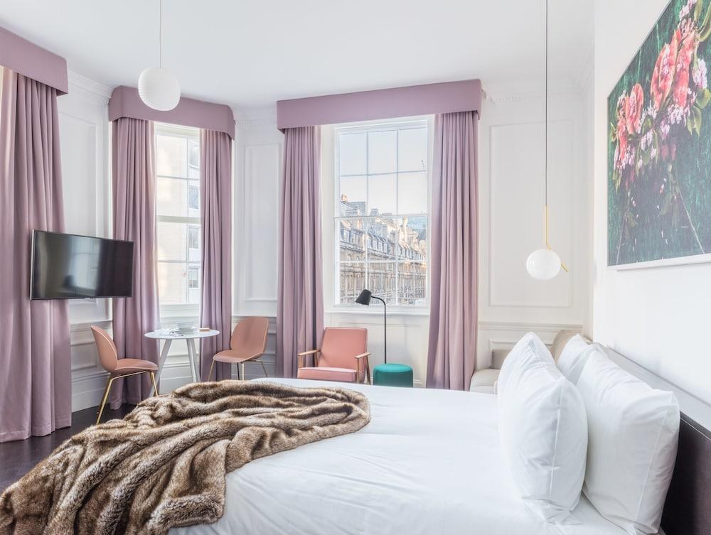 The Moorgate by COVE