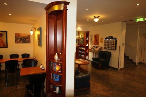Suite Hotel 900 m zur Oper photo 4