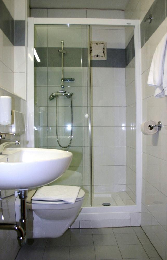Hotel Korotan photo 1