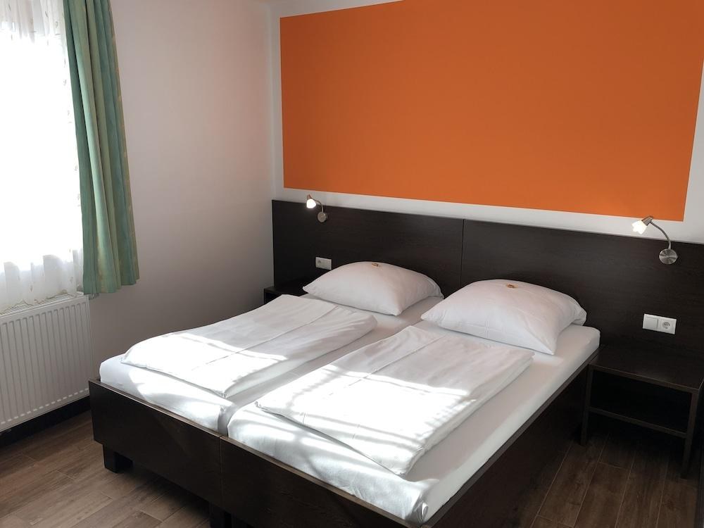 Hotel König photo 2